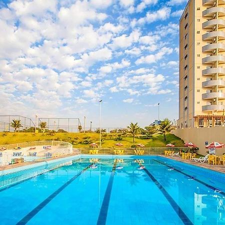 Hotel Golden Dolphin Resort - Flat No Decimo Andar Quarto Com Varanda กัลดัสโนวัส ภายนอก รูปภาพ